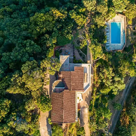 게스트하우스 L'arbousiere 4*