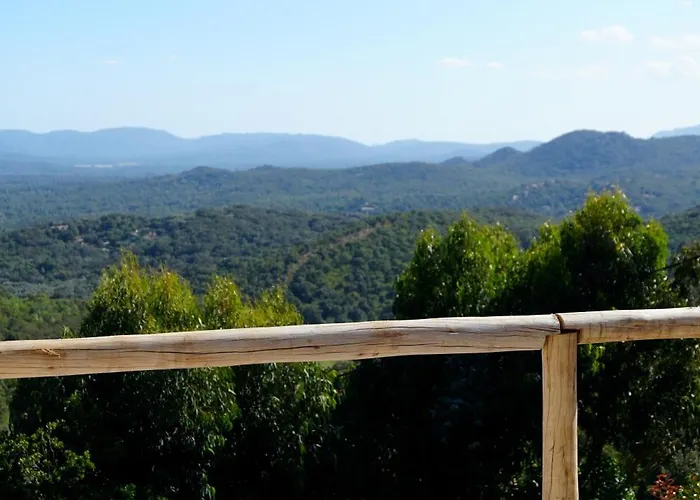 Casa de hóspedes L'arbousiere 4*